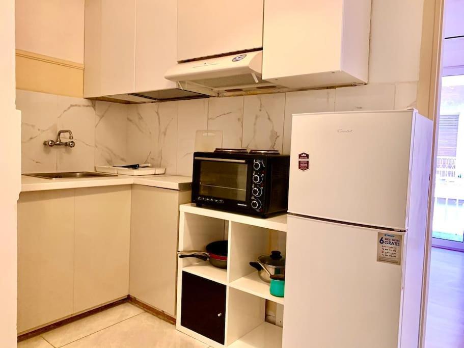 2 Bedroom Apartment 300 Meters Metro Aghios Loanis Atena Exterior foto