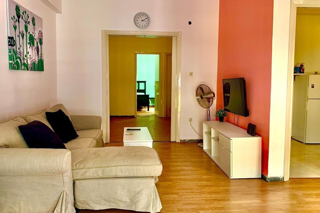 2 Bedroom Apartment 300 Meters Metro Aghios Loanis Atena Exterior foto